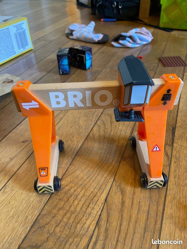 Brio grue (image 1)