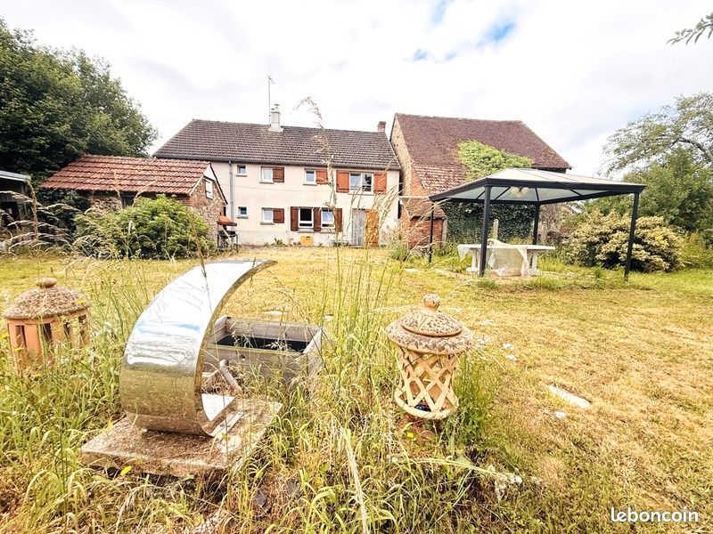 Maison 7 pièces 134 m² · à Le Bourg-d'Hem · 134 m² · 129 900 €