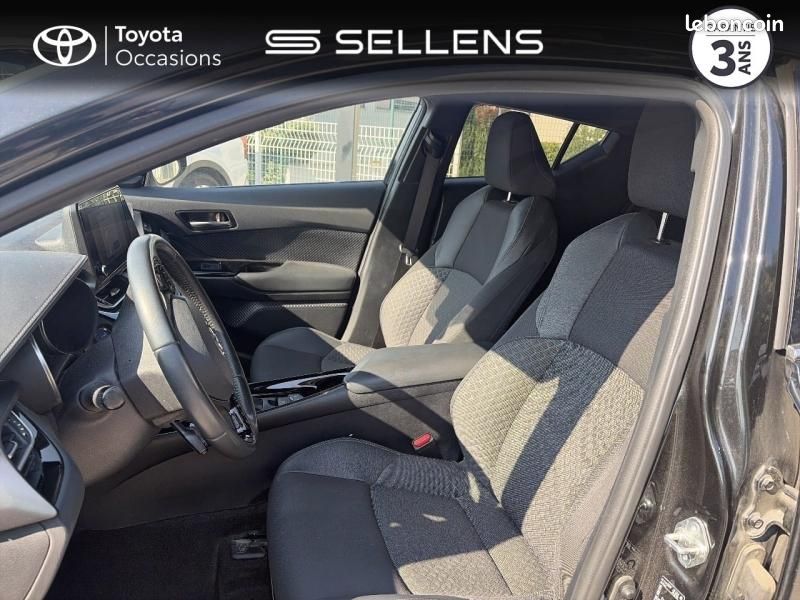 Toyota C-HR 1.8 Hybride 122ch Design Ultimate E-CVT (image 11)