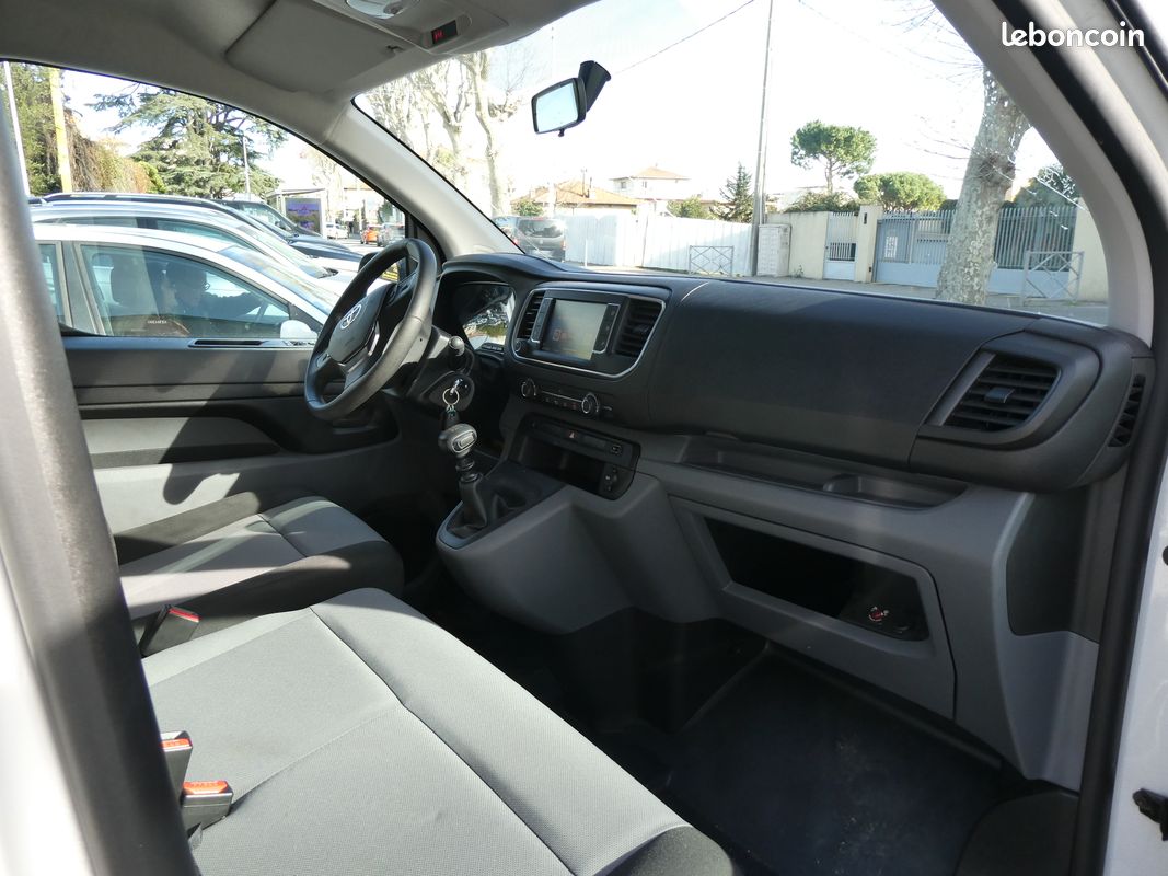 Toyota proace combi long 1,5 d-4d 16 v 120 cv dynamic 9 places gps tva recuperable 1 er main (image 3)