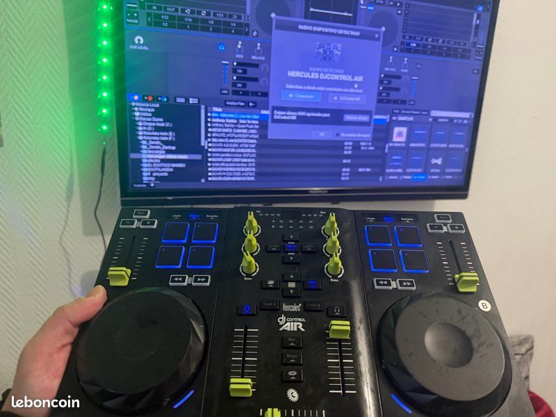 Je vends mon controleur Dj Hércules Dj control Air (image 2)