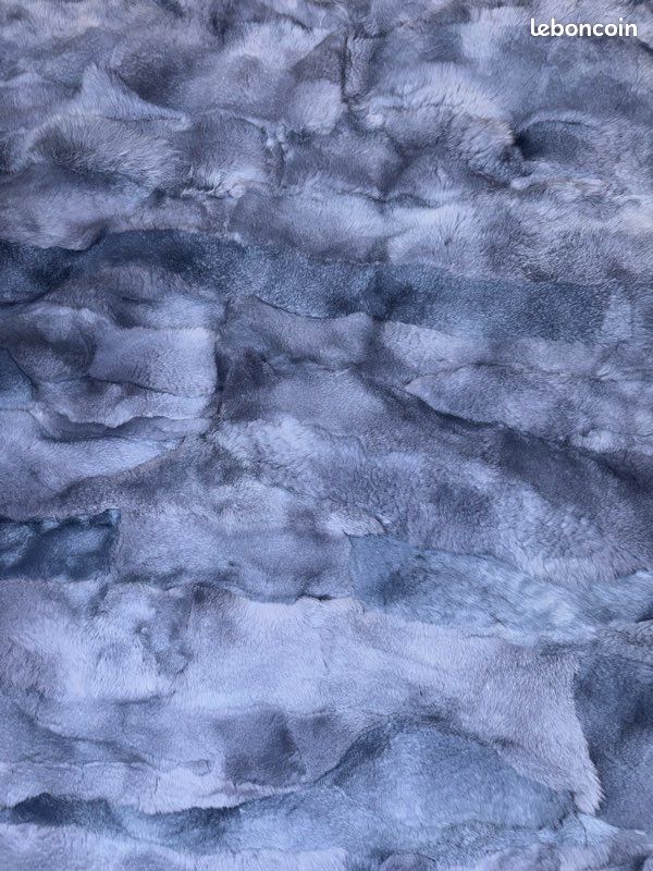 Plaids en Fourrure Véritable : Luxe et Confort Exceptionnels