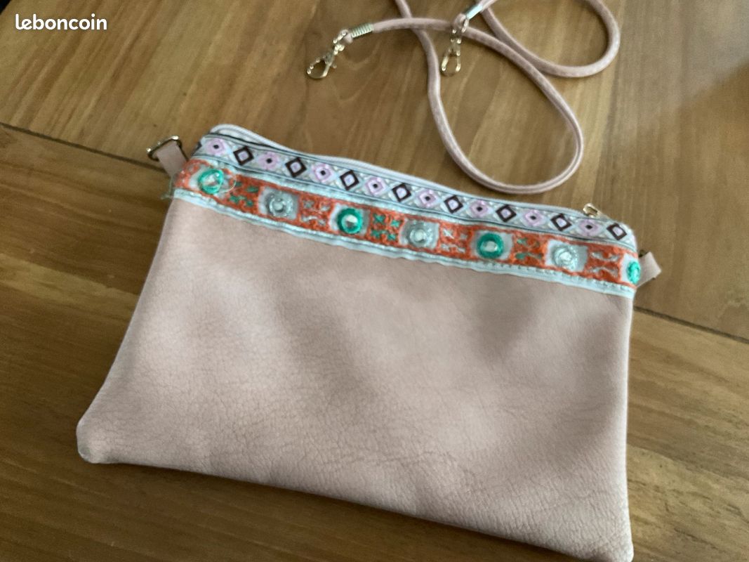 Pochette femme (image 4)