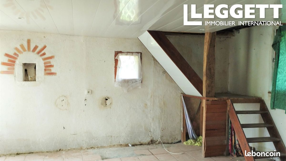 Maison 3 pièces 75 m² - Combiers 16320 (image principale 2)