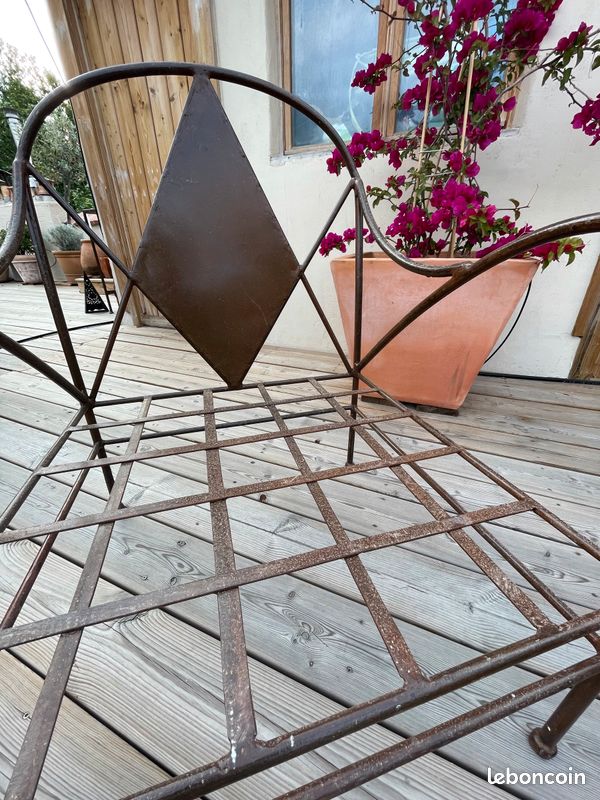 Fauteuil en fer vernis (image 5)