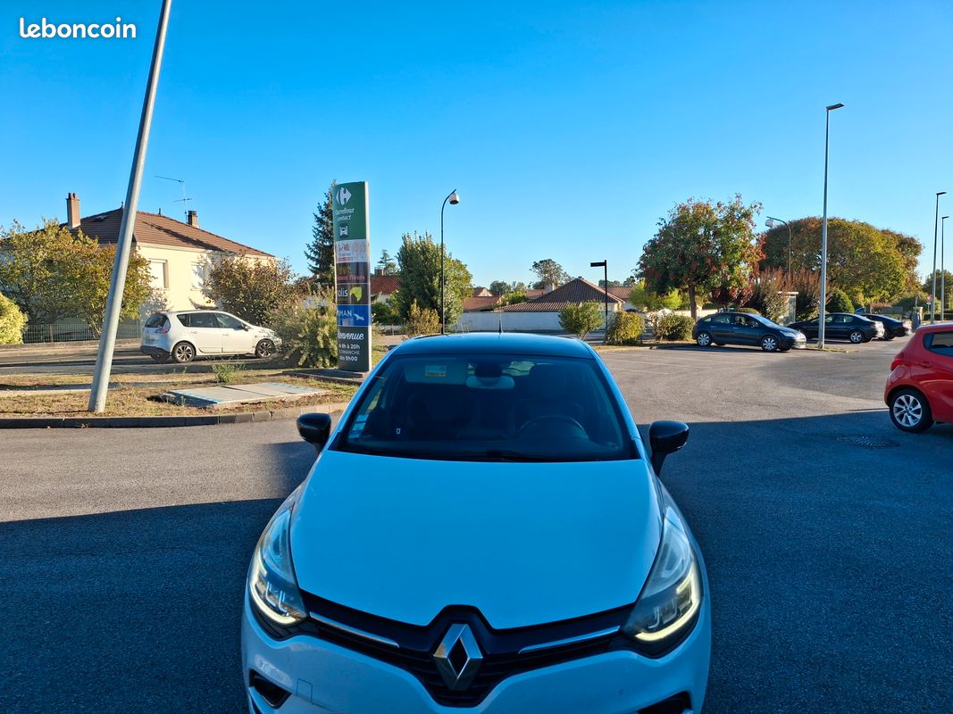 Clio 4 edition one (image 8)