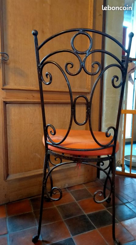 Lot 4 véritables chaises marocaines (image 2)