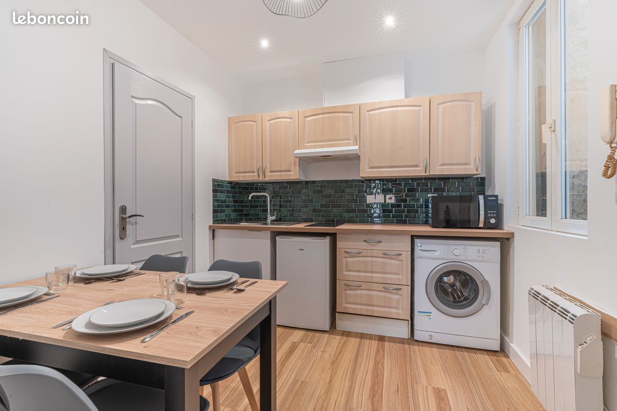 Appartement 1 pièce 28 m² · à Limoges · 28 m² · 460 €