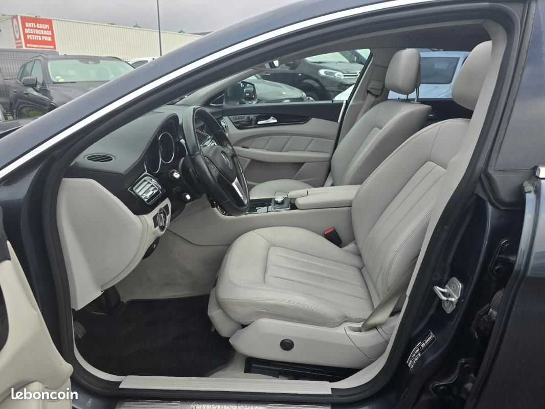Mercedes Classe CLS SHOOTING BRAKE 350 CDI BlueEfficiency A (image 20)