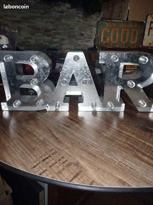 Enseigne bar décoration (image 1)