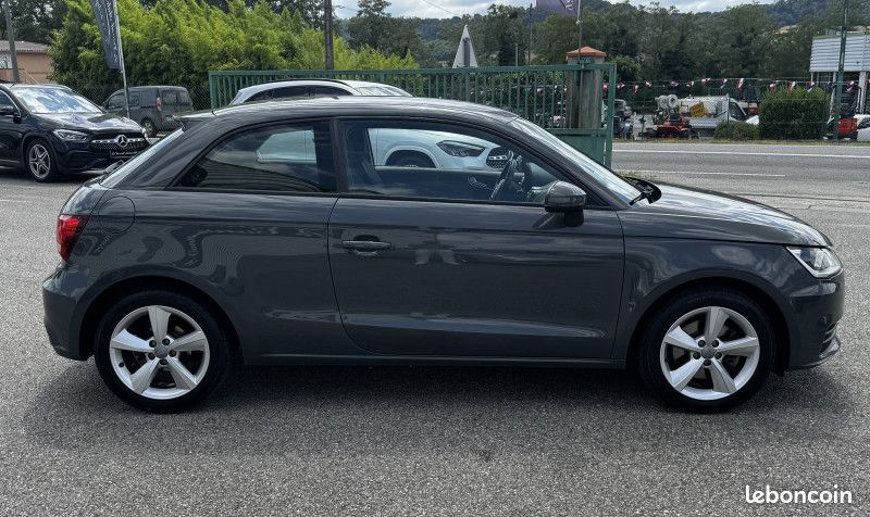 Audi A1 1.4 TFSI 150CH COD AMBITION LUXE (image 4)