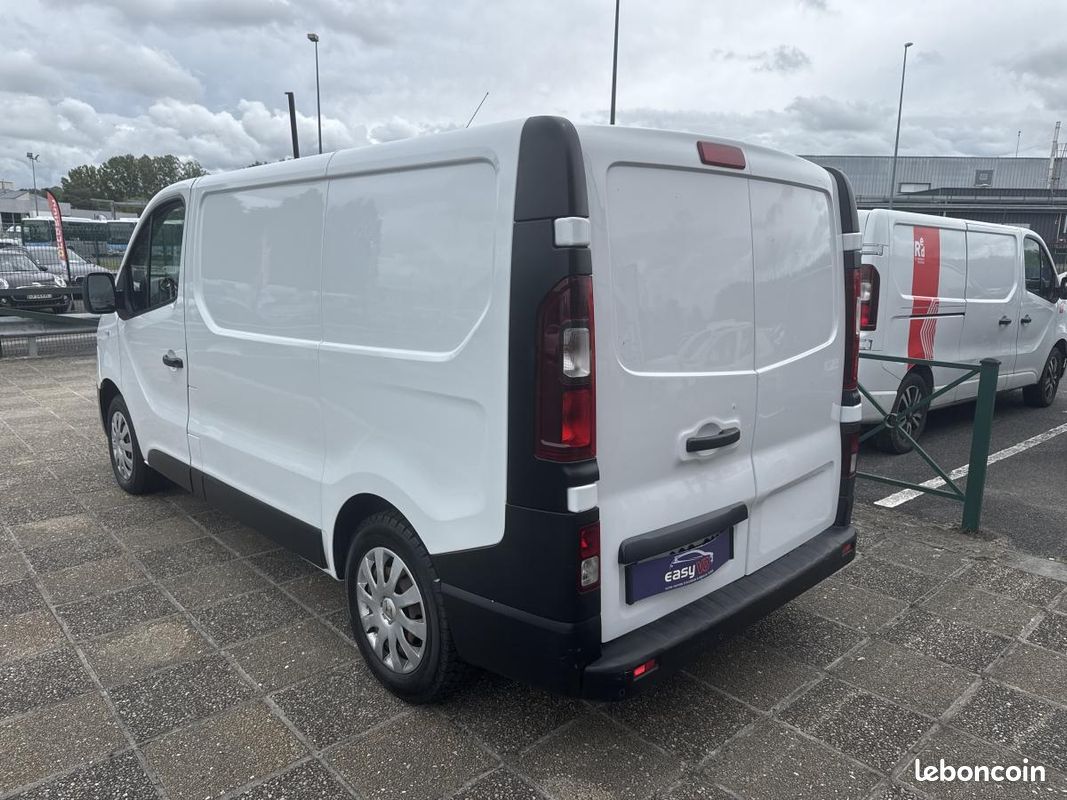 RENAULT TRAFIC L1H1 1000 Kg 1.6 Energy dCi - 125 Fourgon Grand Confort L1H1 (image 5)
