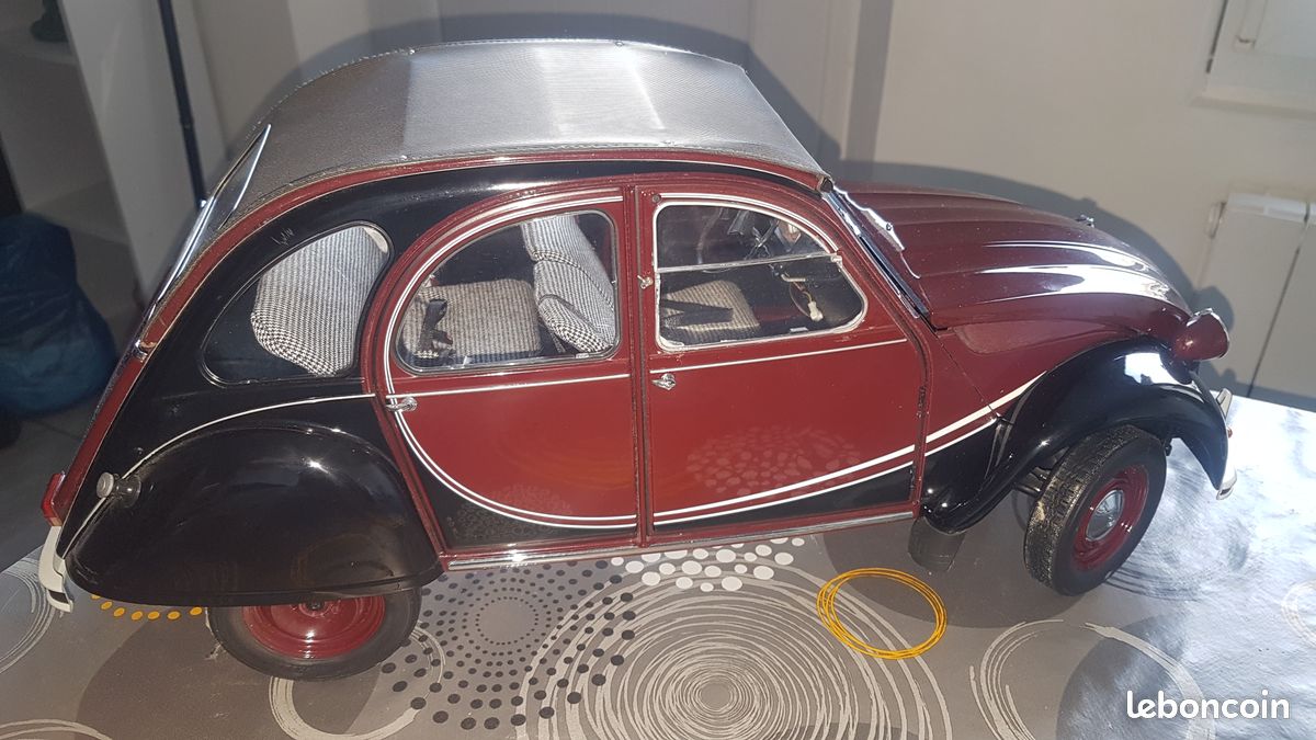 butée caoutchouc de capot moteur pour protéger laile Citroën 2CV