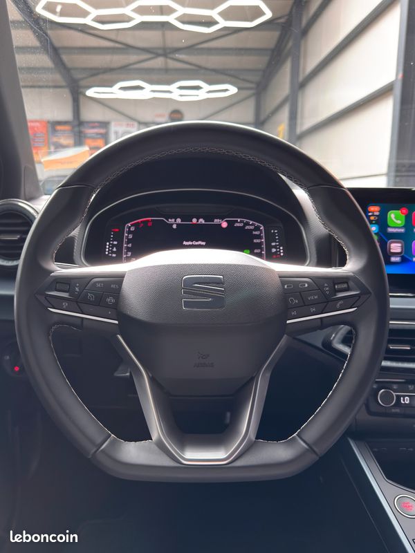 Seat arona 1.0 tsi 110 x-perience virtual cockpit - park assist (image 4)