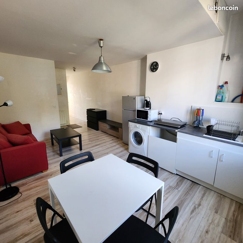 Appartement 2 pièces 40 m² · à Saint-Étienne · 40 m² · 460 €/mois