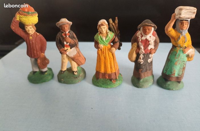 ANCIEN SANTON DE PROVENCE TERRE CUITE SIGNE DECORY VIELLE FEMME HAUT 25 CM 2SA36