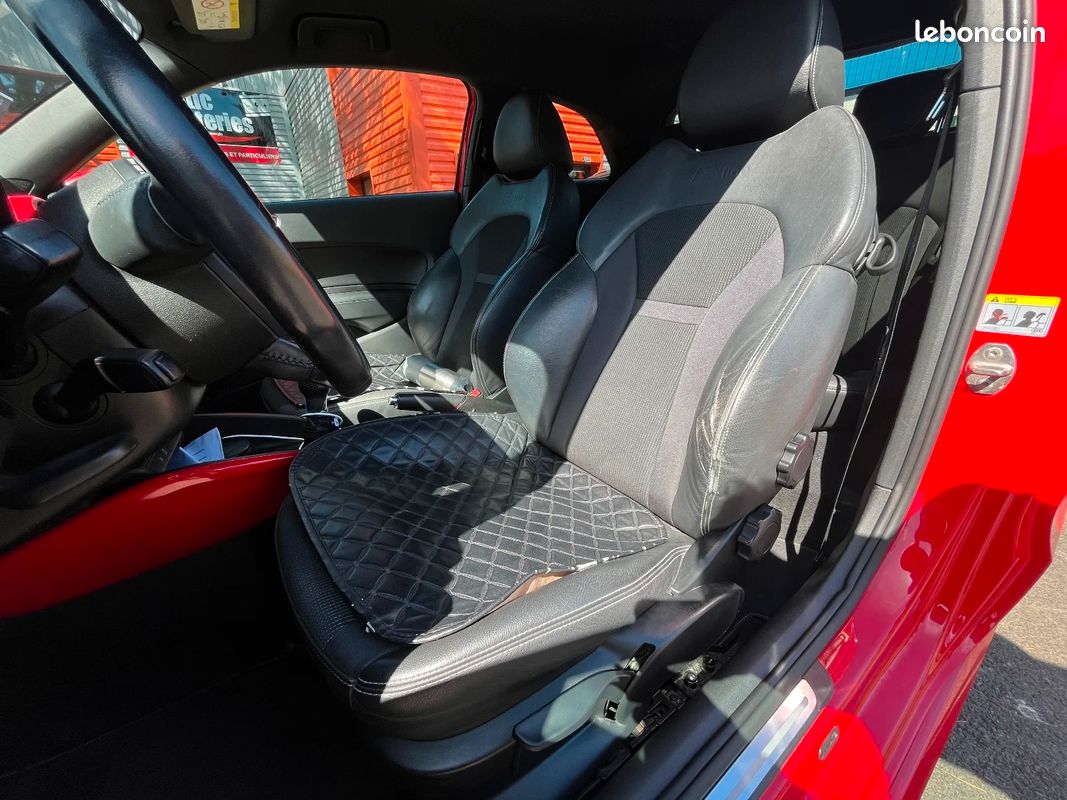 AUDI A1 1.0 TFSI ultra 95 S line (image 26)