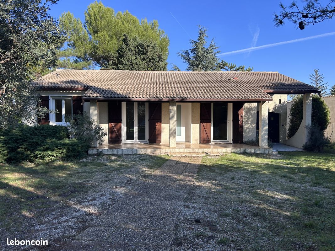 Maison 3 pièces 82 m² · à Charleval · 82 m² · 1 225 €/mois