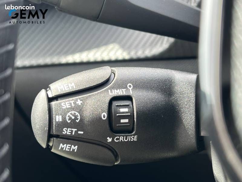 Peugeot 2008 Electrique 54 kWh 156 ch Allure (image 14)