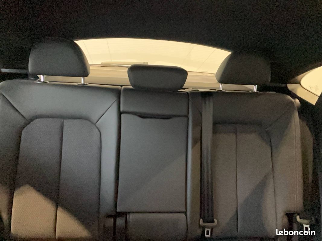 AUDI Q3 Sportback 45 TFSIe 245 ch S tronic 6 S line (image 19)