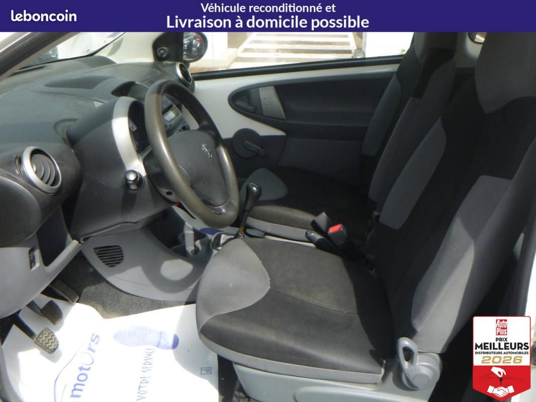 Peugeot 107 1.0e 12V 68ch BLUE LION - Access (image 15)