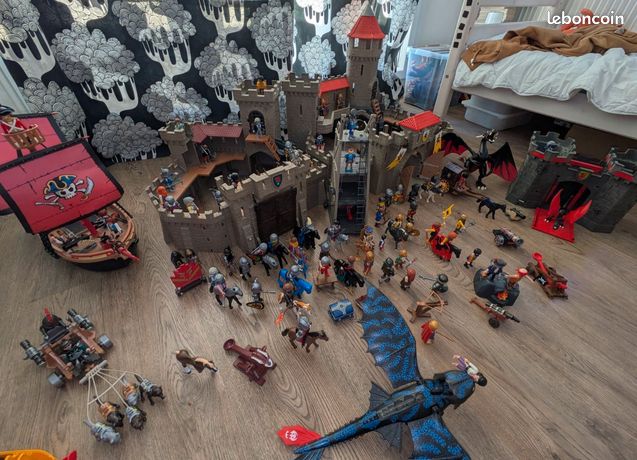 Playmobil Château 4865 - Occasion, Bon état Général (porte Incluse?)