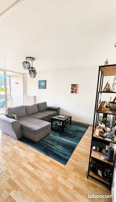 Appartement 3 pièces 80 m² · à Échirolles · 80 m² · 95 000 €
