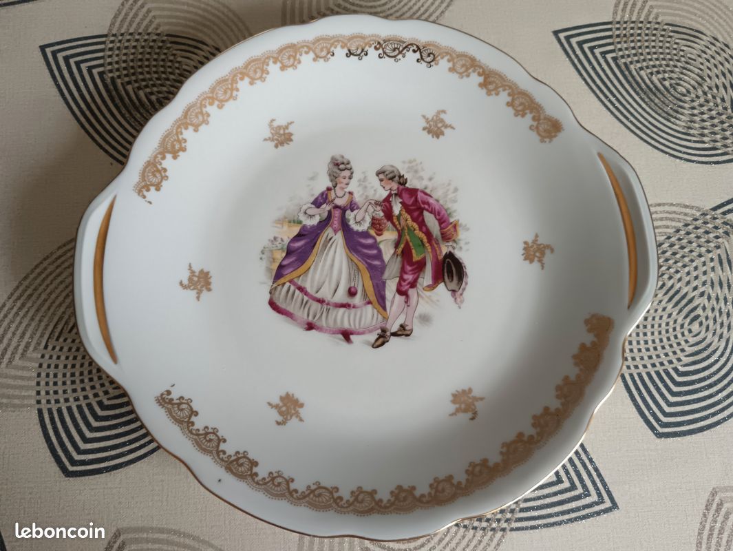 Assiettes et plat en porcelaine (image 4)