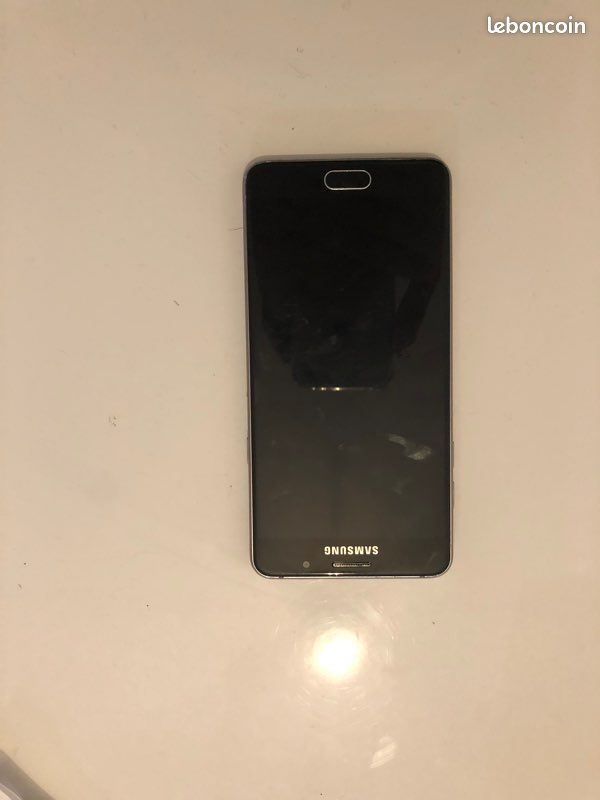 Samsung a5 (2016) (image 1)