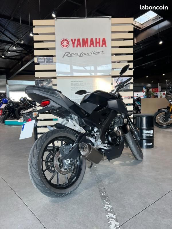 Yamaha MT-125 ABS (image 6)