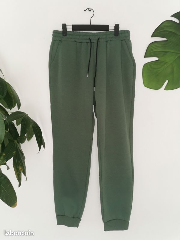 Ensemble de survĂȘtement vert Shein Taille L (image 4)