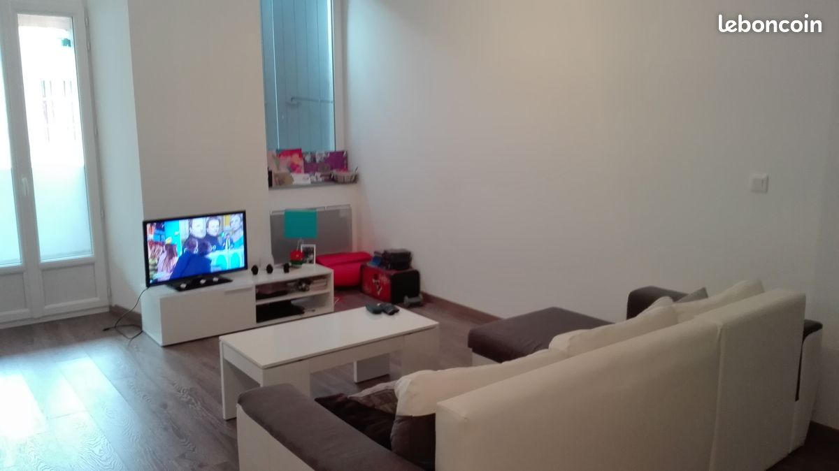 Appartement 3 pièces 70 m² · à Montélimar · 70 m² · 700 €