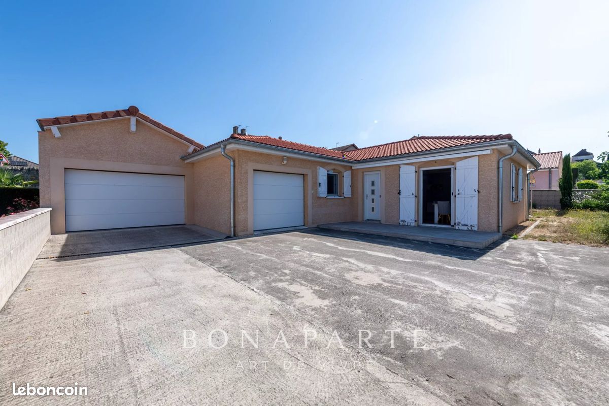 Maison 4 pièces 90 m² · à Pouilly-sous-Charlieu · 90 m² · 225 000 €