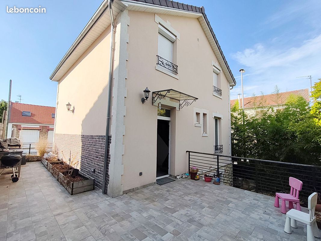 Maison 8 pièces 160 m² · à Villemomble · 160 m² · 629 000 €