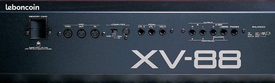 Roland XV-88 Piano Clavier + 4 cartes extension (image 4)