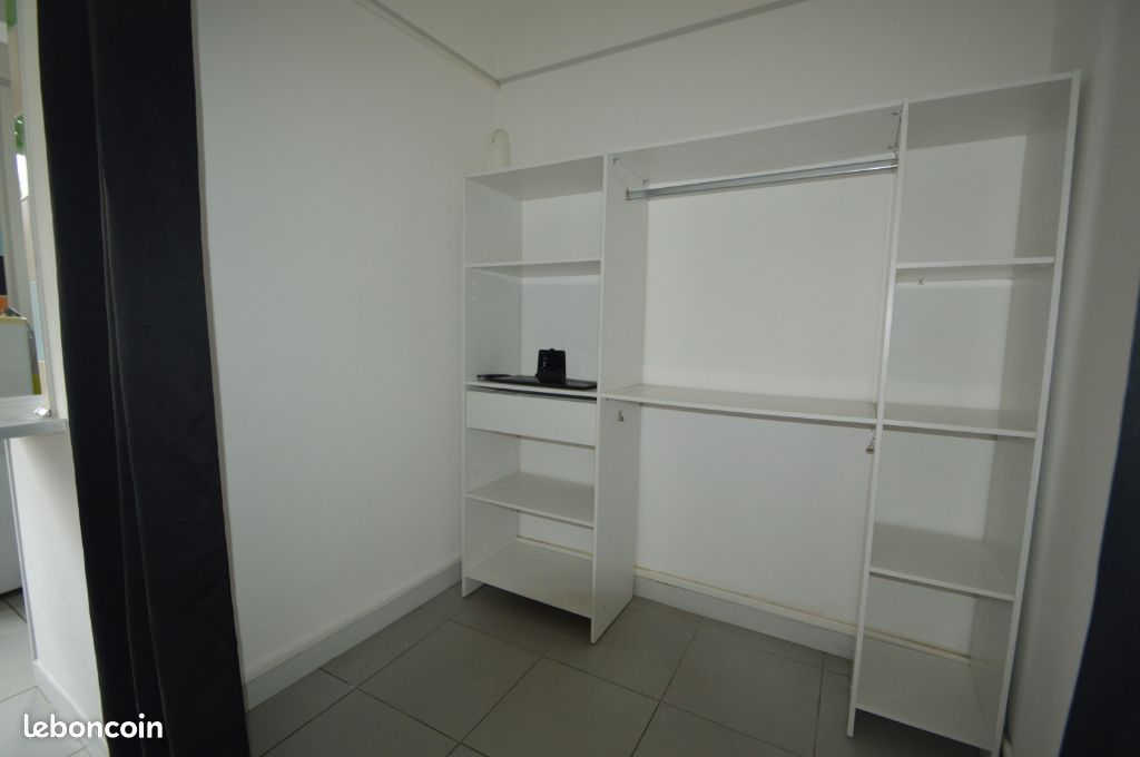 Studio 1 pièce 28 m² - Pau 64000 (image principale 4)