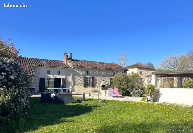 Propriété 11 pièces 290 m²