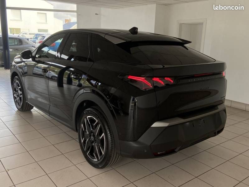 Peugeot 3008 Hybrid 145 e-DCS6 GT (image 11)