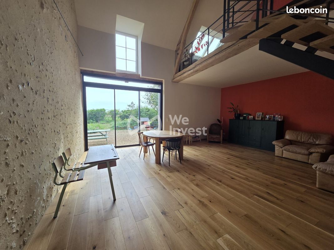 Maison 7 pièces 199 m² · à Saint-Aubin-des-Coudrais · 199 m² · 349 000 €