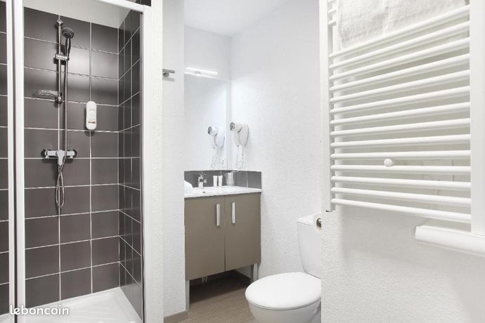 Appartement 1 pièce 20 m² — 10