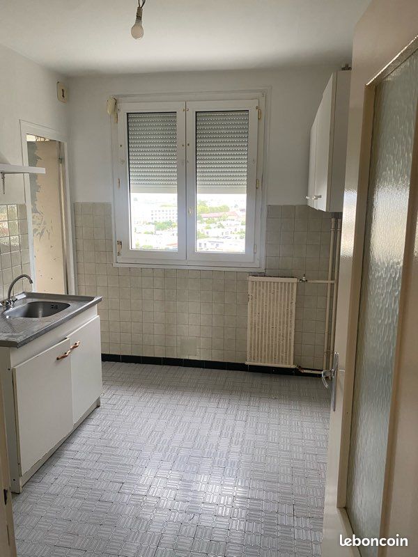 Appartement a louer meyzieu - 4 pièce(s) - 67 m2 - Surfyn