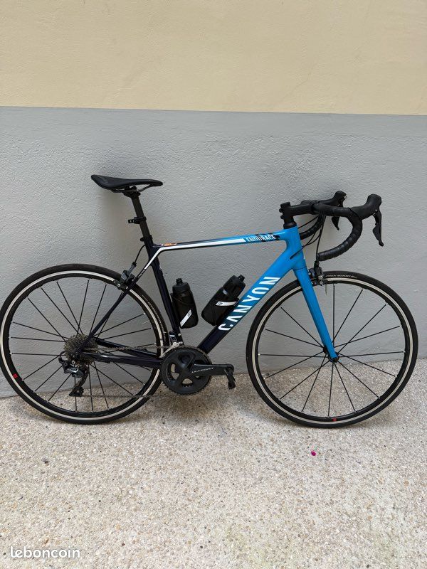 Canyon Endurace CF8 Fulcrum racing zero (image 1)