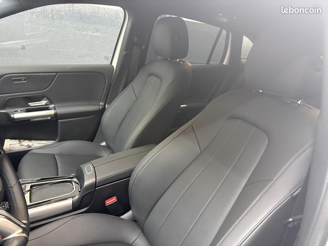 MERCEDES GLA 2.0 200 D 150 PROGRESSIVE LINE 8G-DCT BOITE AUTO / camera / toit panoramique ouvrant (image 7)