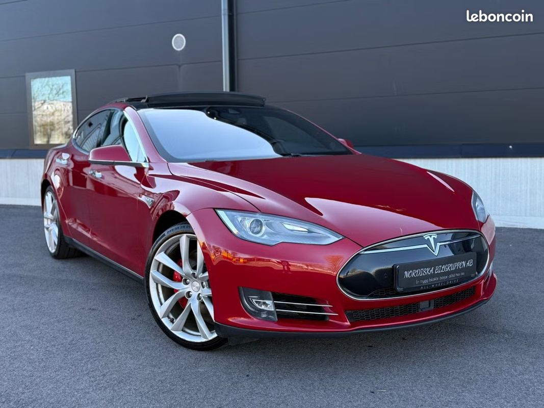 Tesla Model S P85D 511CH - 2ème Main - SOH 88% - Toit Pano - ACC - MCU2 - CCS - 160000KM (image 2)