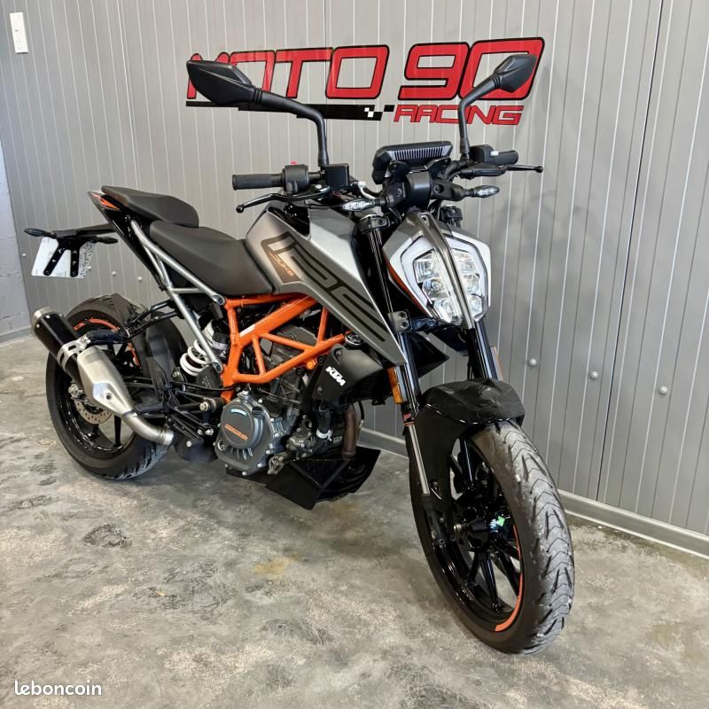 Ktm 125 duke abs (image 2)