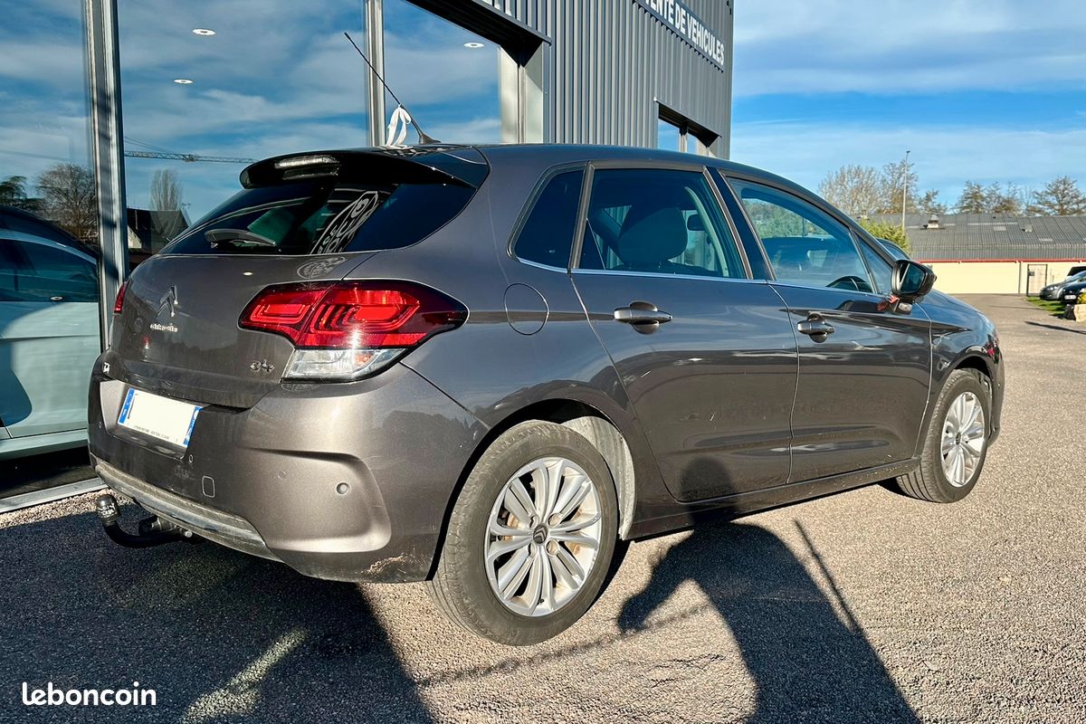 Citroën C4 1,2 L Puretech 110 CV Millenium (image 3)