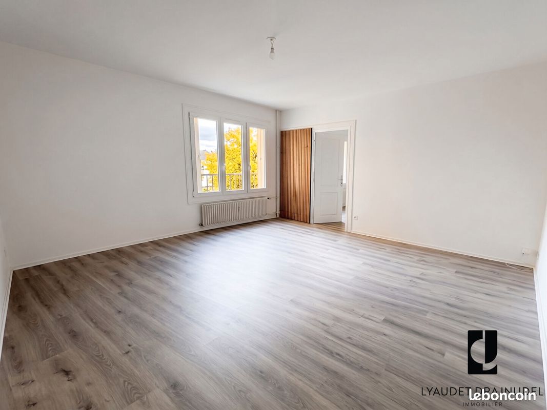 Appartement 3 pièces 74 m² · à Riorges · 74 m² · 685 €/mois