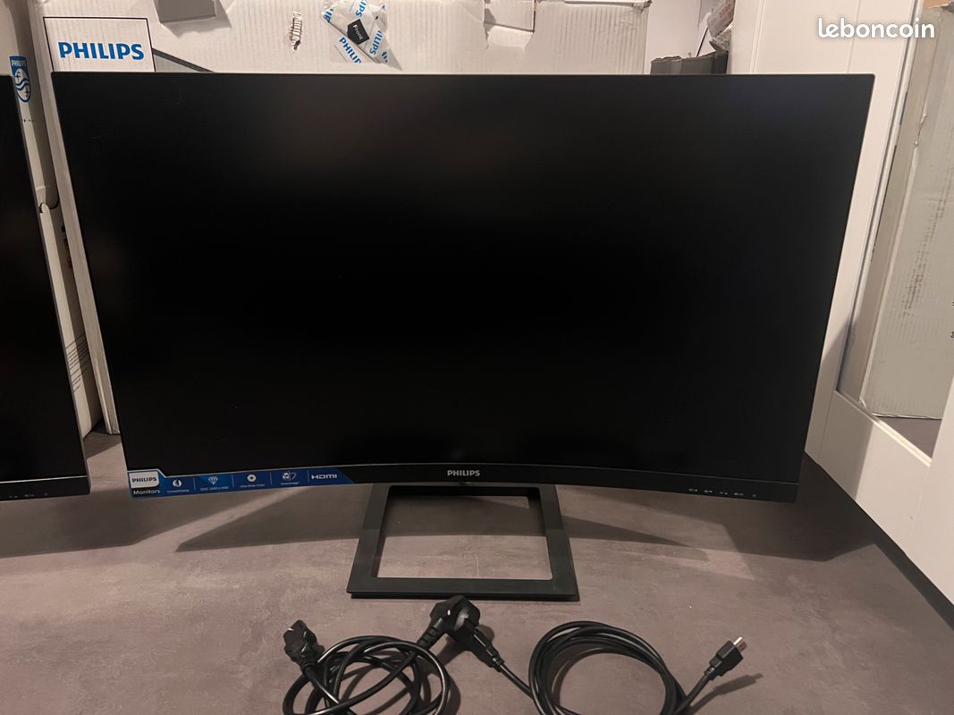 2x Écrans Philips 32” 4K - trés bon état (image 3)