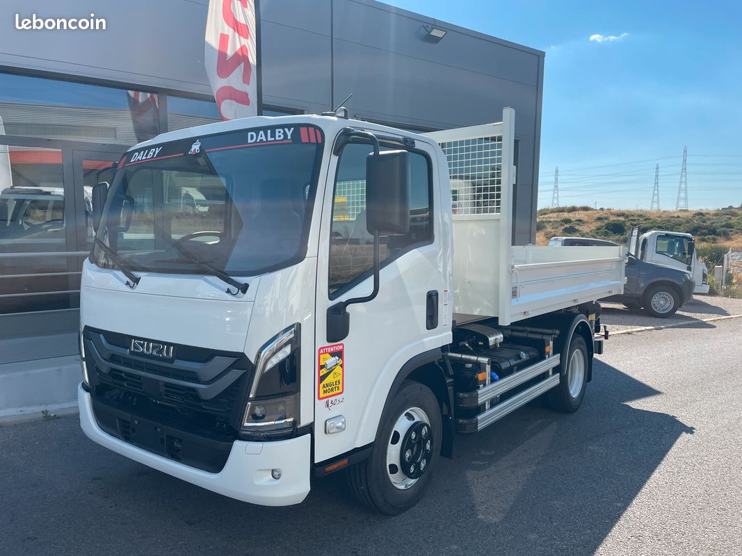 ISUZU M30 5.2l 190cv POLYBENNE DALBY BRX4 ( ANCIEN P75 ) 7T5 – 69 900 HT - VENTE DISPO (image 1)