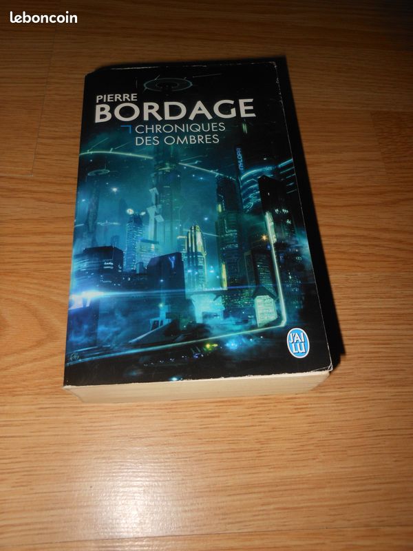 Livre de science fiction de Pierre Bordage ROHEL le conquérant - Peter F. Hamilton - Dan Simmons - Christophe Lambert (image 10)